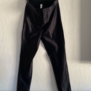 Vintage American apparael jeggings style leggings.